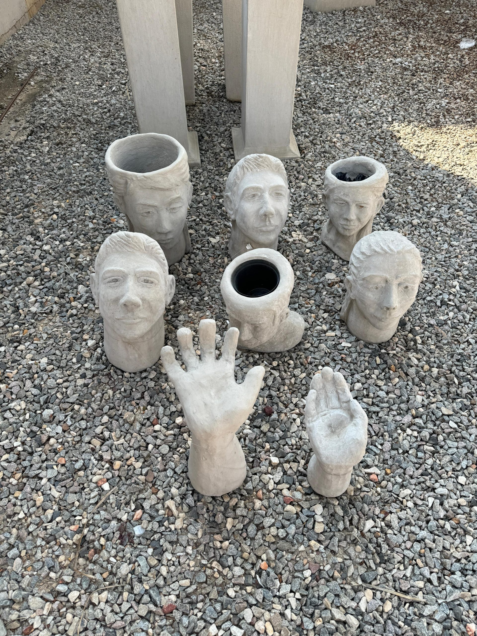 a2728404-fcd8-4beb-a2ef-277147923a91 (1)